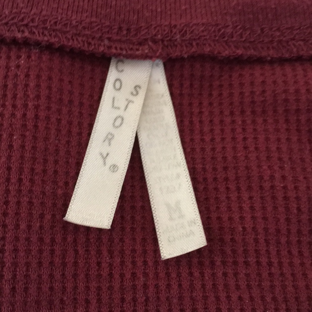 Sweater - Picture 4 of 4